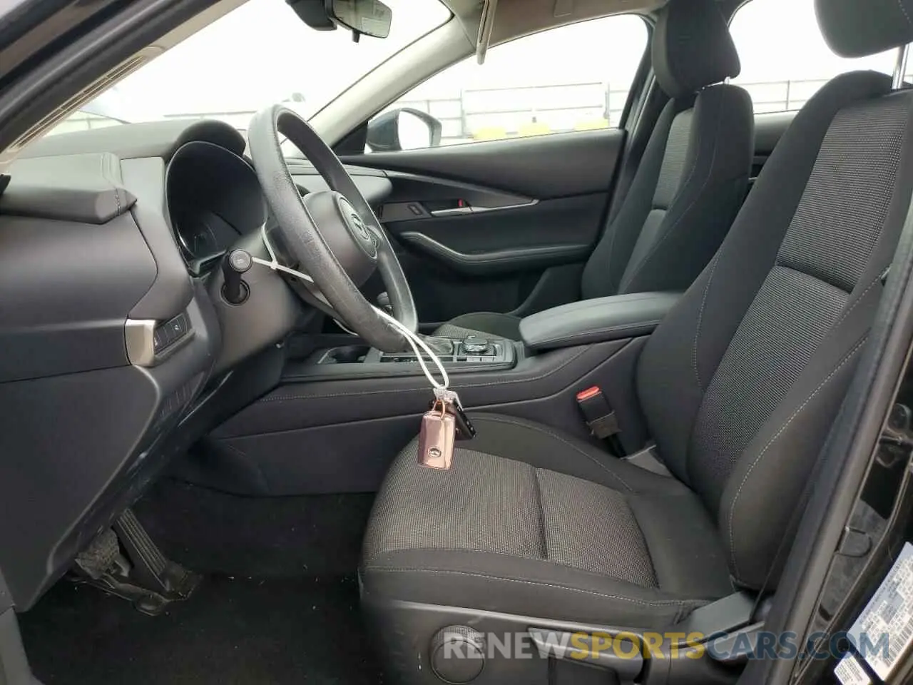 7 Фотография поврежденного автомобиля 3MVDMBAM7PM555455 MAZDA CX30 2023