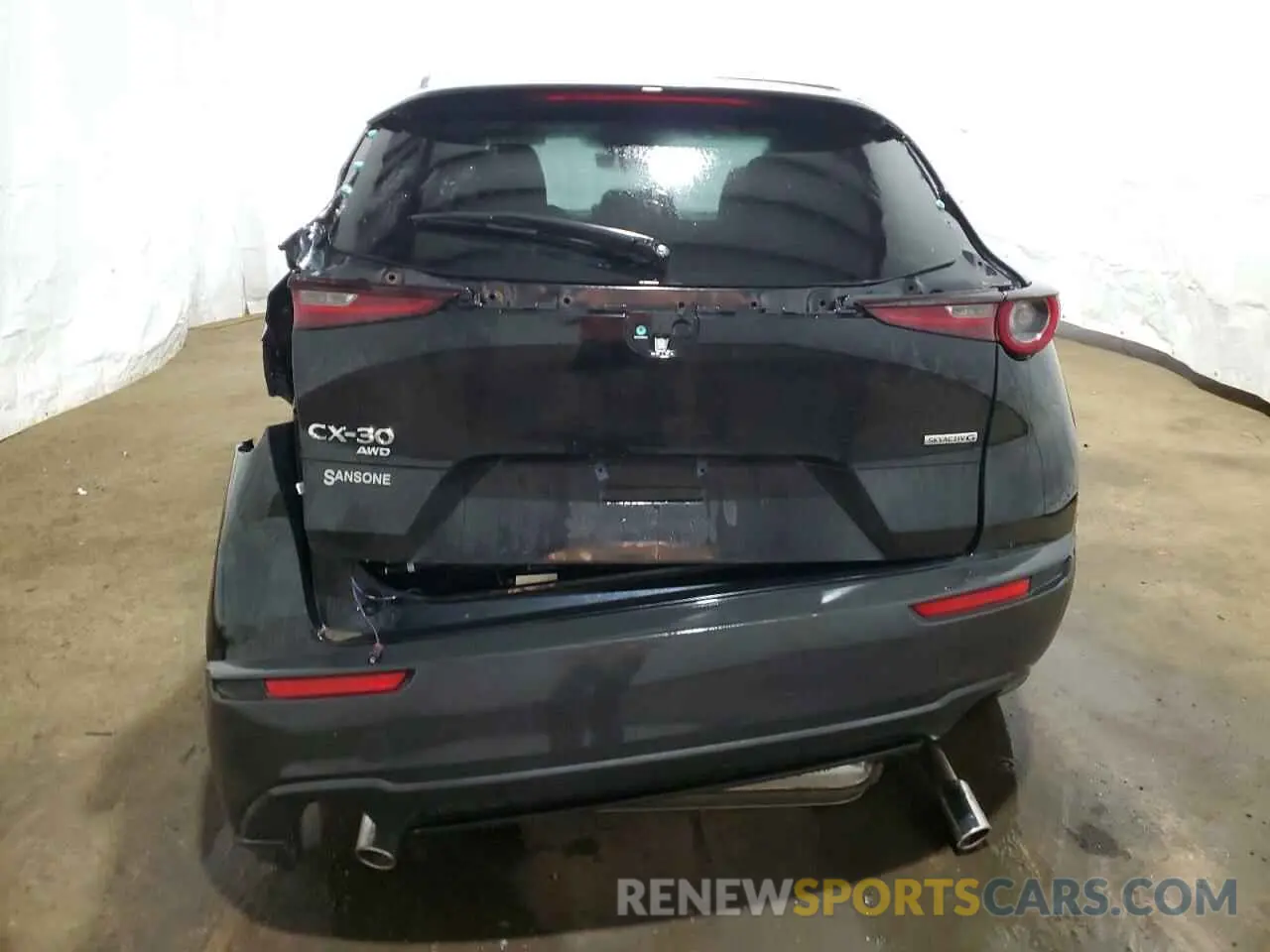 6 Photograph of a damaged car 3MVDMBBM0PM574671 MAZDA CX30 2023