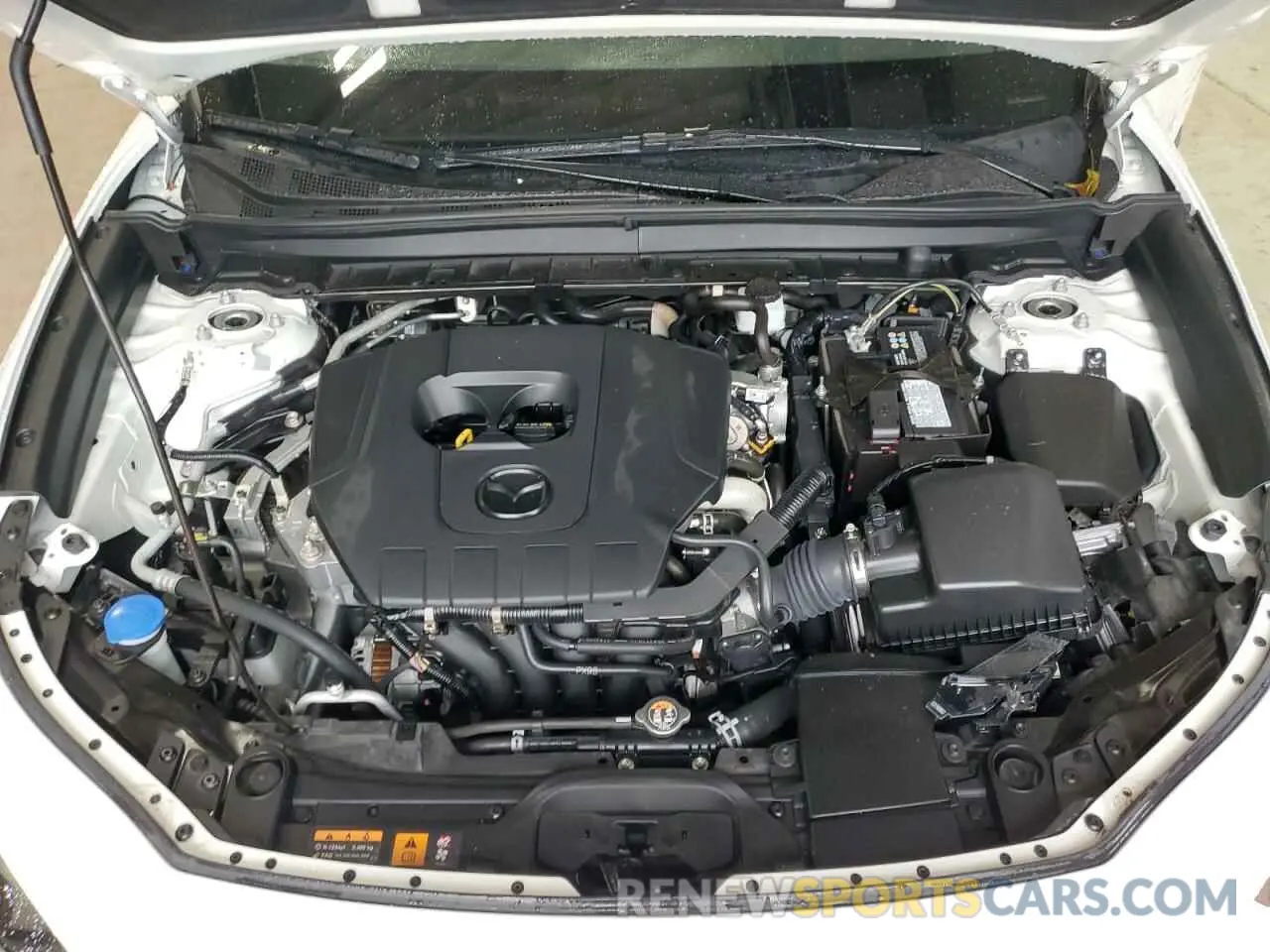 12 Фотография поврежденного автомобиля 3MVDMBBM1PM532140 MAZDA CX30 2023