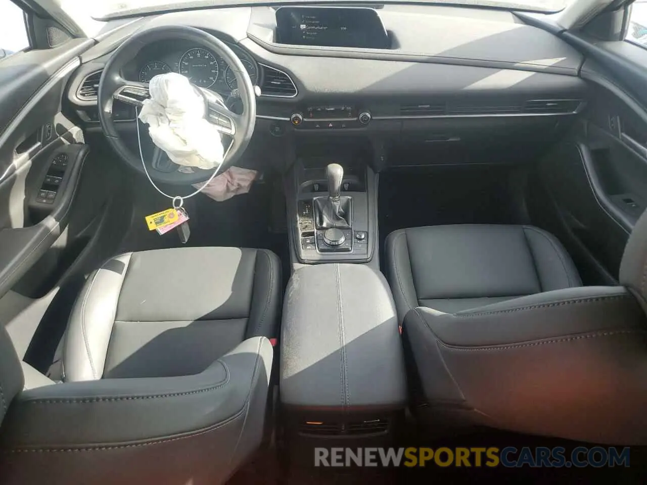 8 Фотография поврежденного автомобиля 3MVDMBBM1PM571746 MAZDA CX30 2023