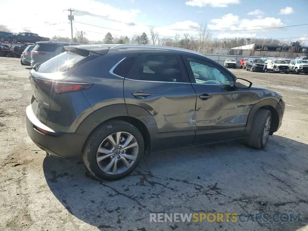 3 Фотография поврежденного автомобиля 3MVDMBBM3PM572719 MAZDA CX30 2023