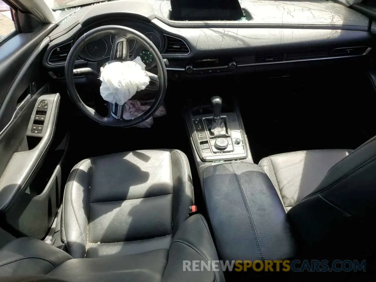 8 Фотография поврежденного автомобиля 3MVDMBBM5PM546851 MAZDA CX30 2023