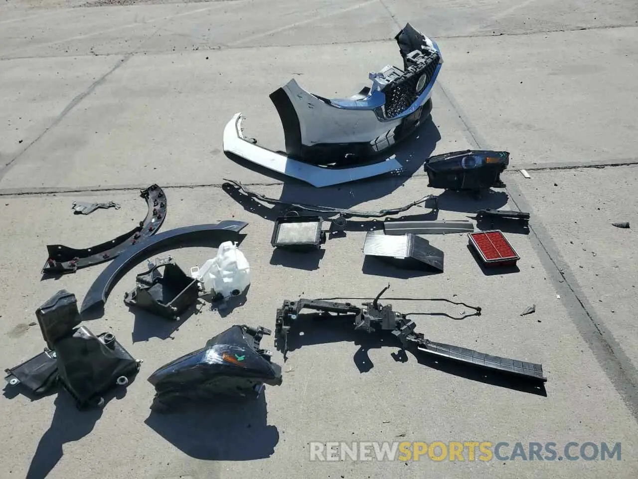 13 Photograph of a damaged car 3MVDMBBM8PM568732 MAZDA CX30 2023