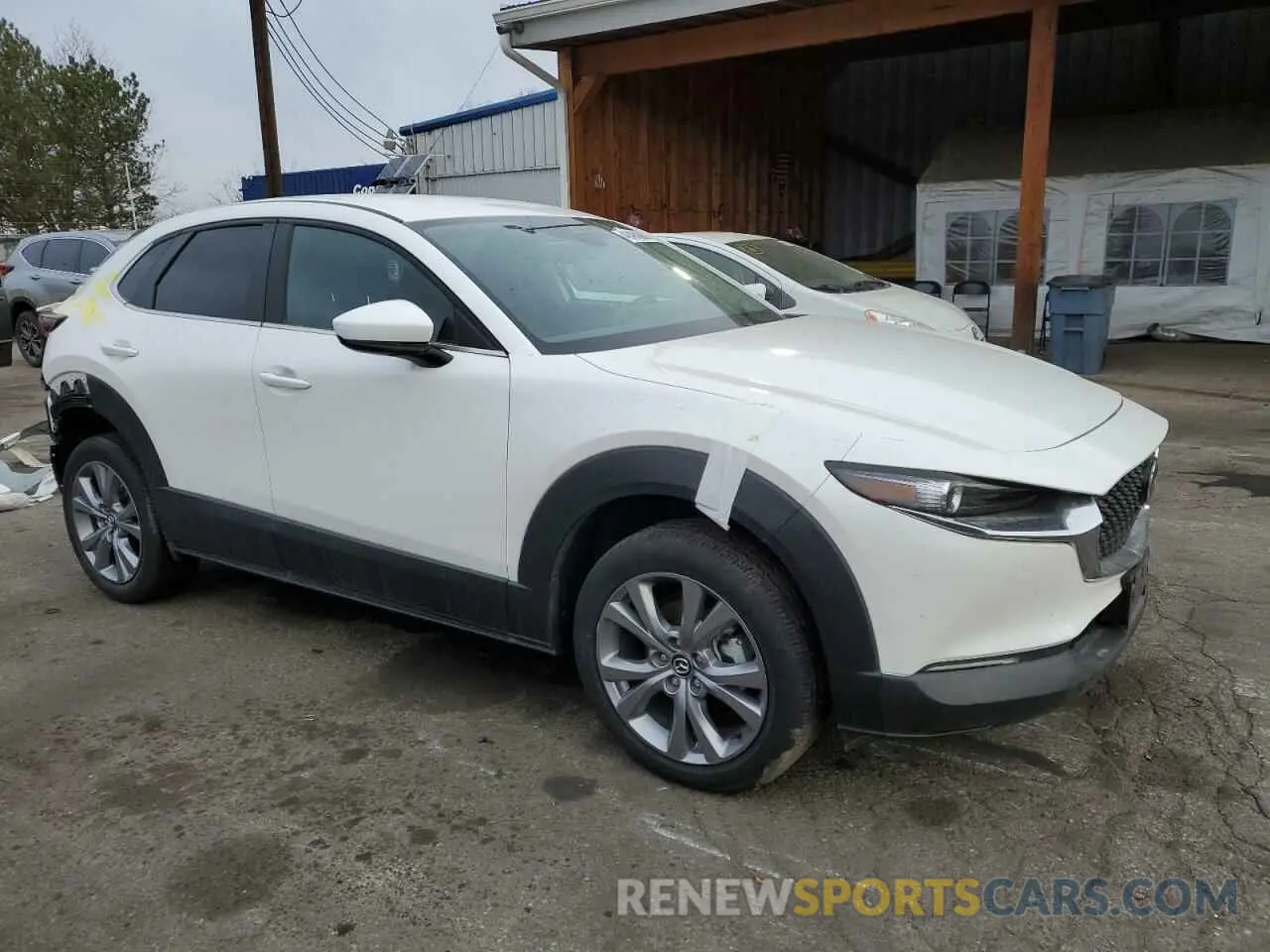 4 Photograph of a damaged car 3MVDMBBMXPM514901 MAZDA CX30 2023
