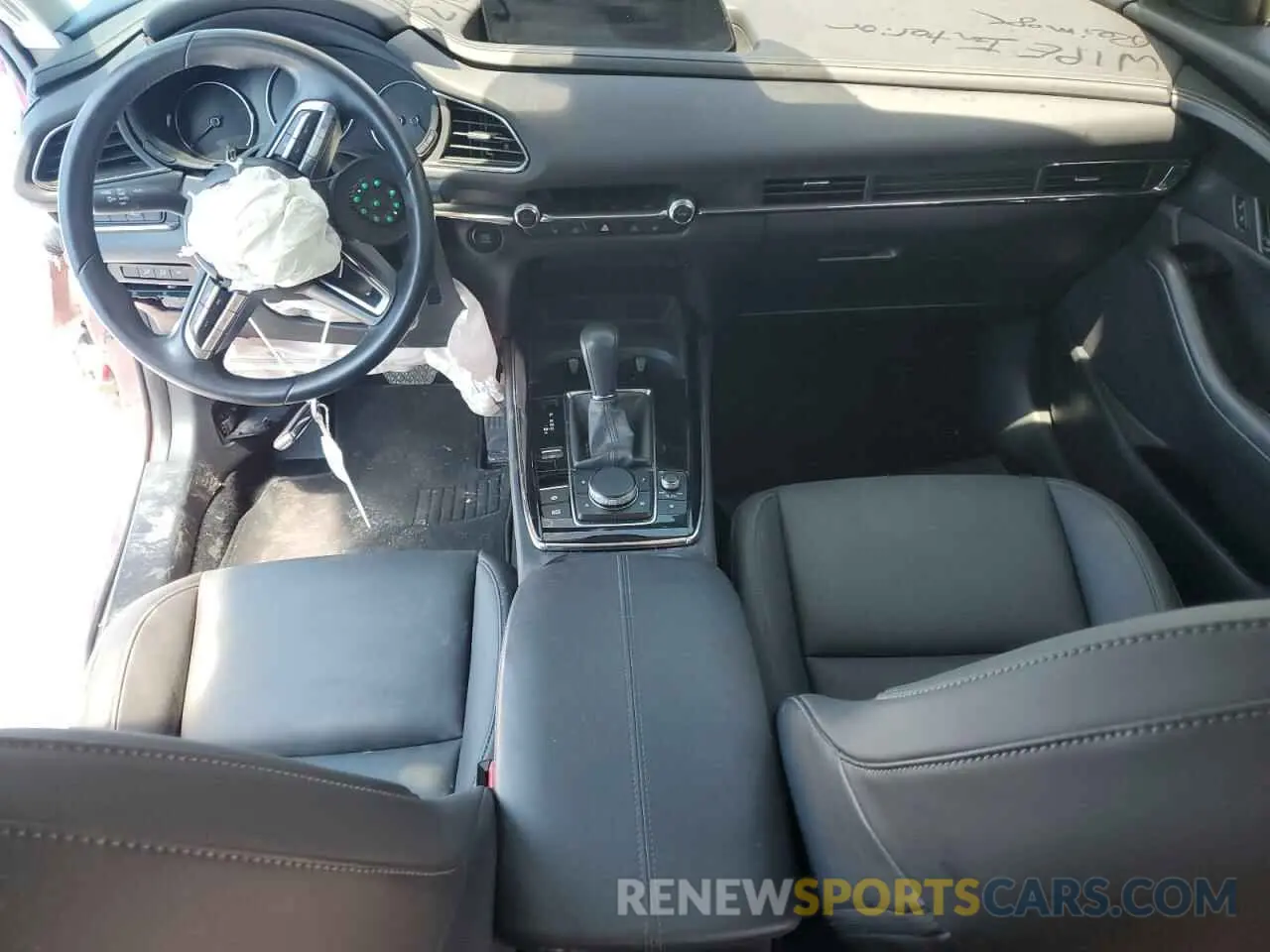 8 Фотография поврежденного автомобиля 3MVDMBCM0PM533469 MAZDA CX30 2023
