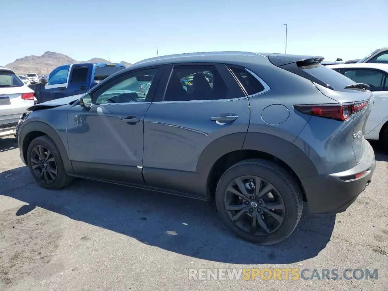 2 Фотография поврежденного автомобиля 3MVDMBCM0PM542768 MAZDA CX30 2023