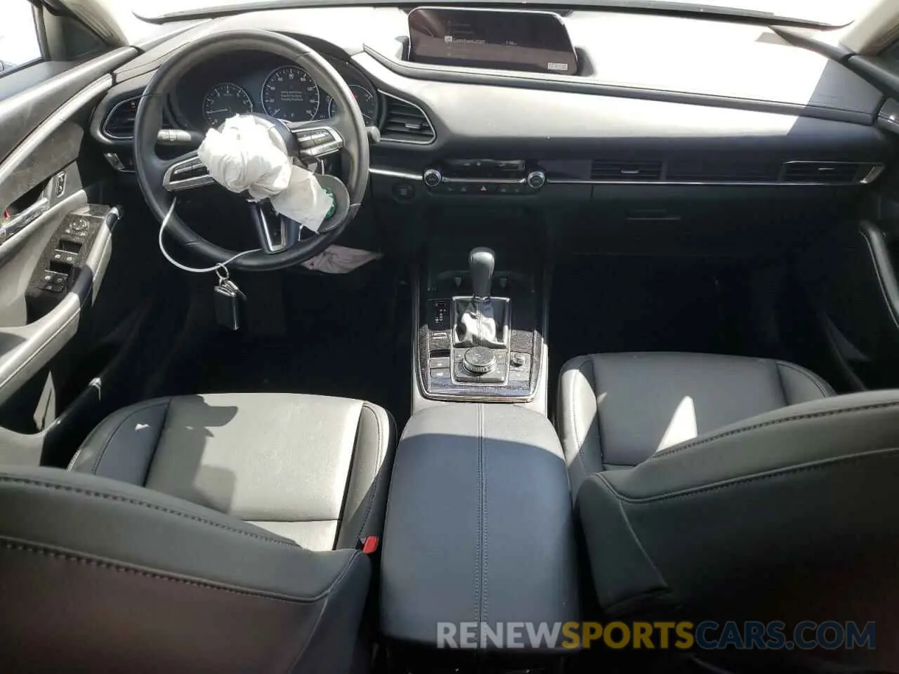 8 Photograph of a damaged car 3MVDMBCM1PM510878 MAZDA CX30 2023