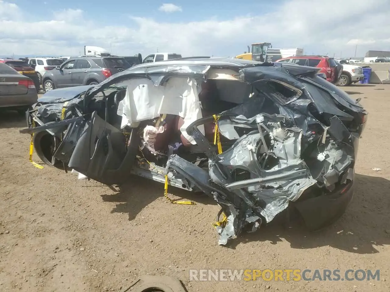 2 Фотография поврежденного автомобиля 3MVDMBCM1PM578257 MAZDA CX30 2023