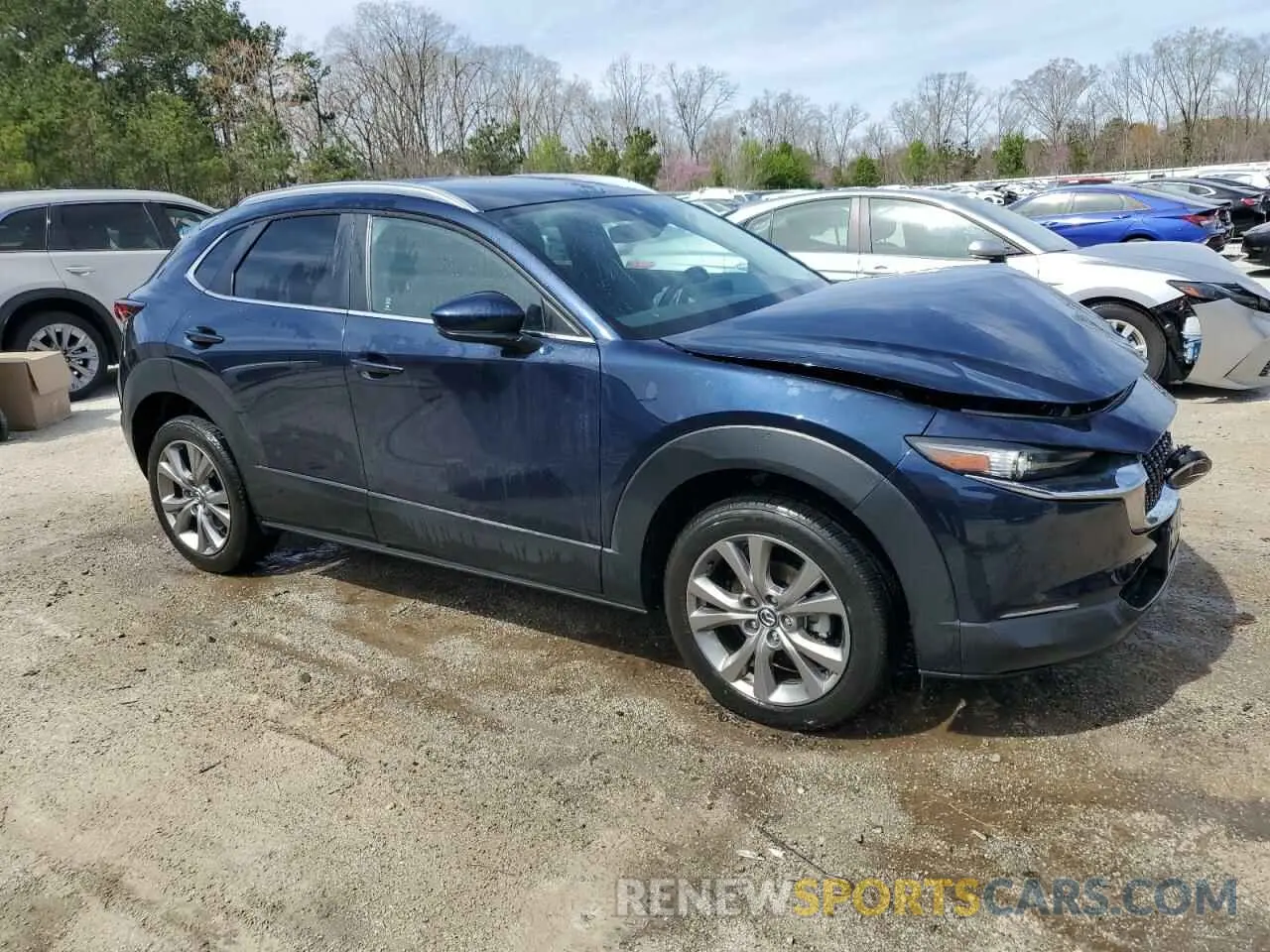 4 Фотография поврежденного автомобиля 3MVDMBCM2PM556705 MAZDA CX30 2023