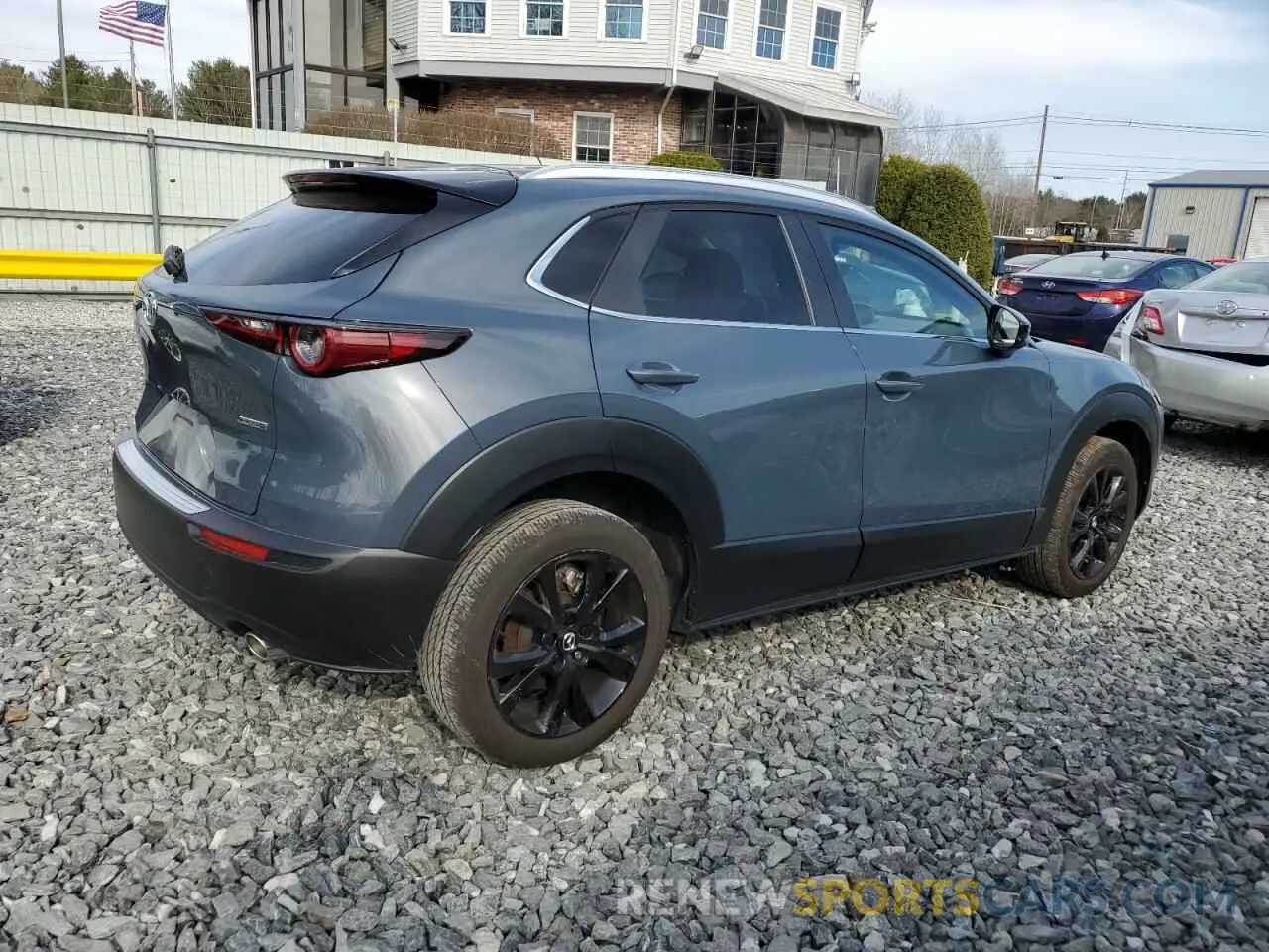 3 Фотография поврежденного автомобиля 3MVDMBCM2PM574041 MAZDA CX30 2023