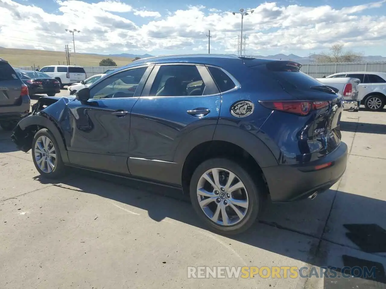 2 Фотография поврежденного автомобиля 3MVDMBCM3PM554378 MAZDA CX30 2023
