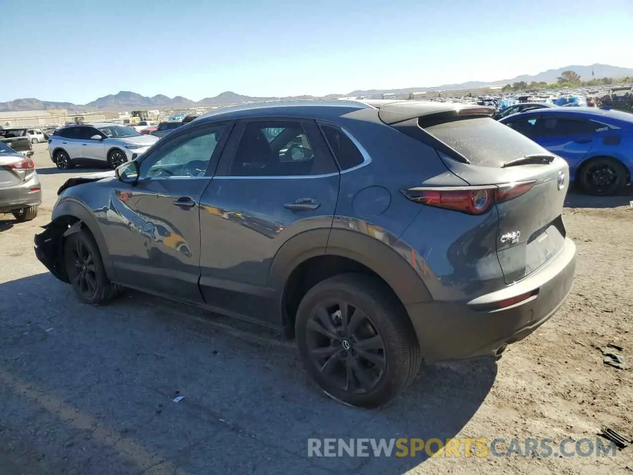2 Фотография поврежденного автомобиля 3MVDMBCM3PM563405 MAZDA CX30 2023