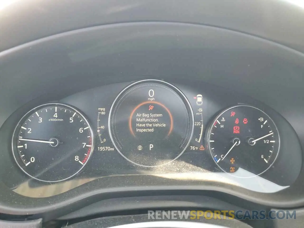9 Фотография поврежденного автомобиля 3MVDMBCM3PM563405 MAZDA CX30 2023
