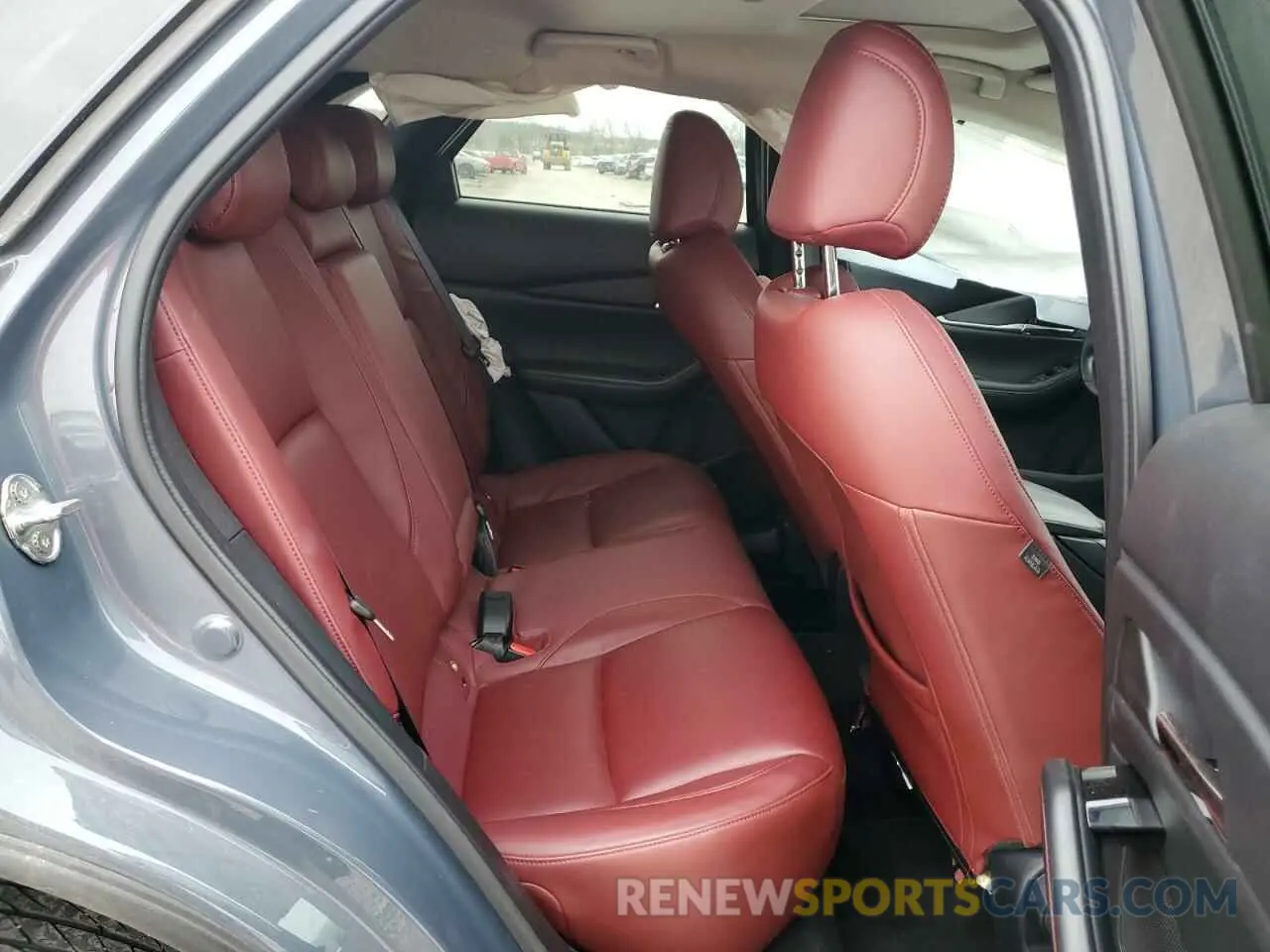 11 Фотография поврежденного автомобиля 3MVDMBCM7PM530374 MAZDA CX30 2023