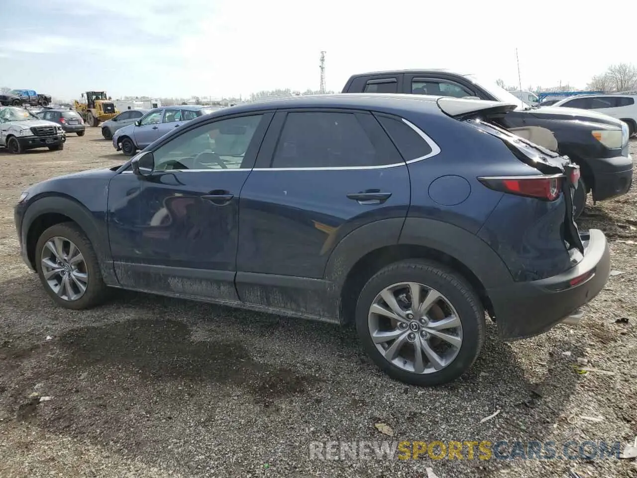 2 Photograph of a damaged car 3MVDMBCMXPM501581 MAZDA CX30 2023