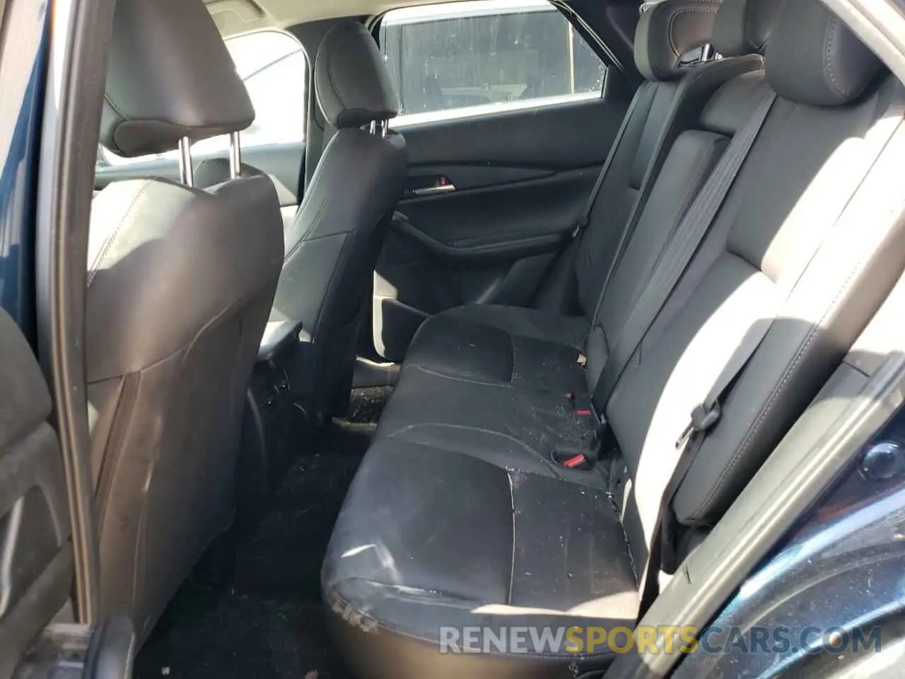 11 Photograph of a damaged car 3MVDMBCMXPM539683 MAZDA CX30 2023