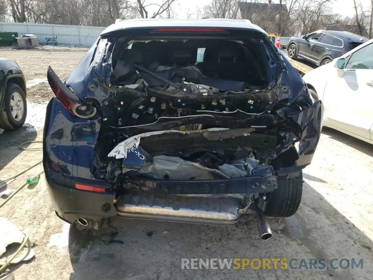 6 Photograph of a damaged car 3MVDMBCMXPM539683 MAZDA CX30 2023