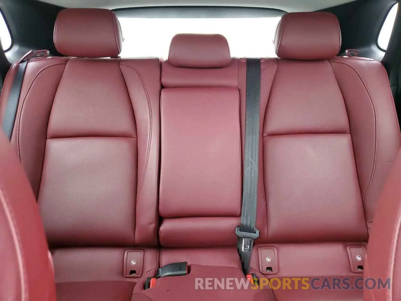 10 Фотография поврежденного автомобиля 3MVDMBCMXPM542809 MAZDA CX30 2023