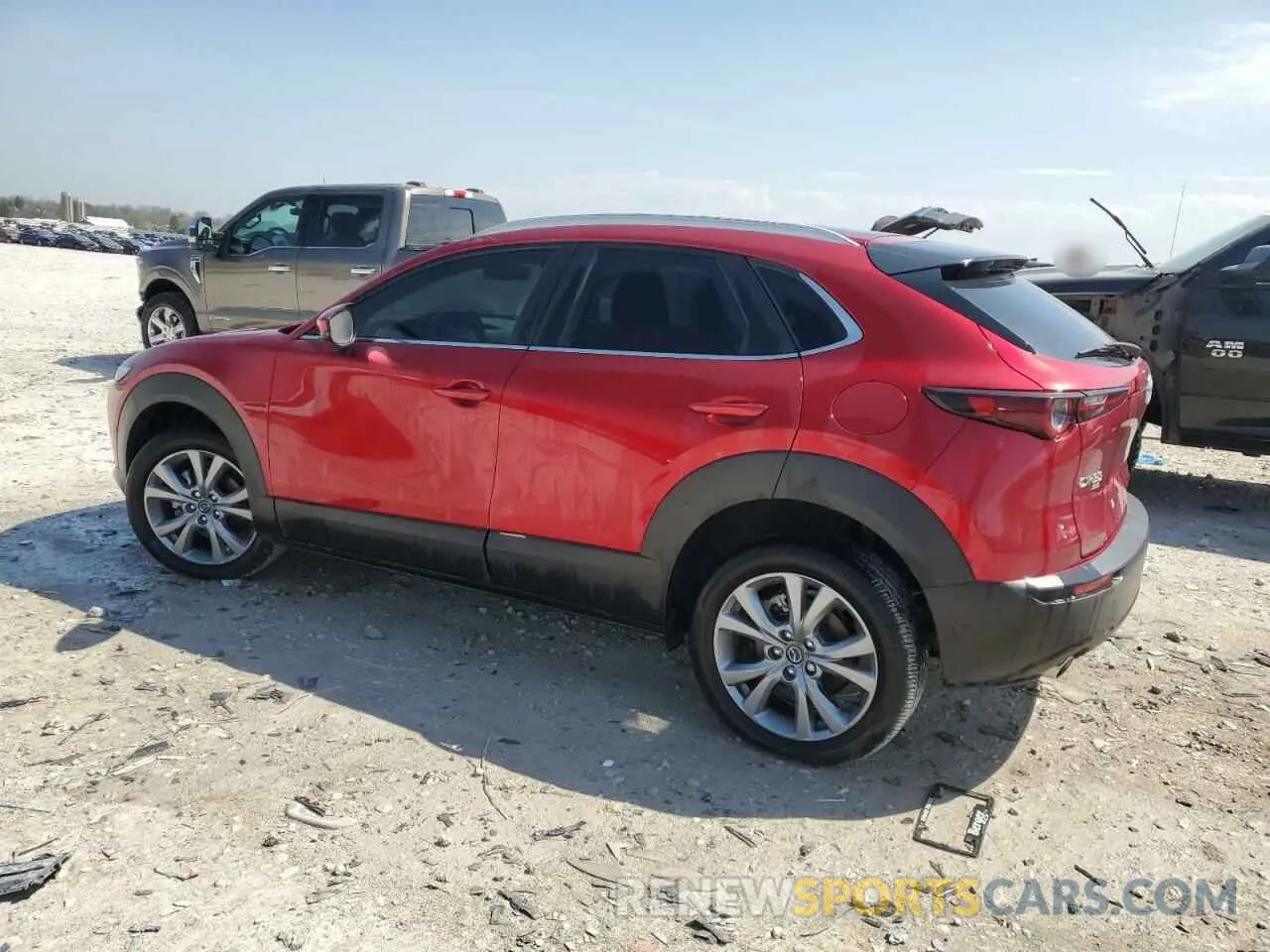 3 Фотография поврежденного автомобиля 3MVDMBCMXPM565202 MAZDA CX30 2023