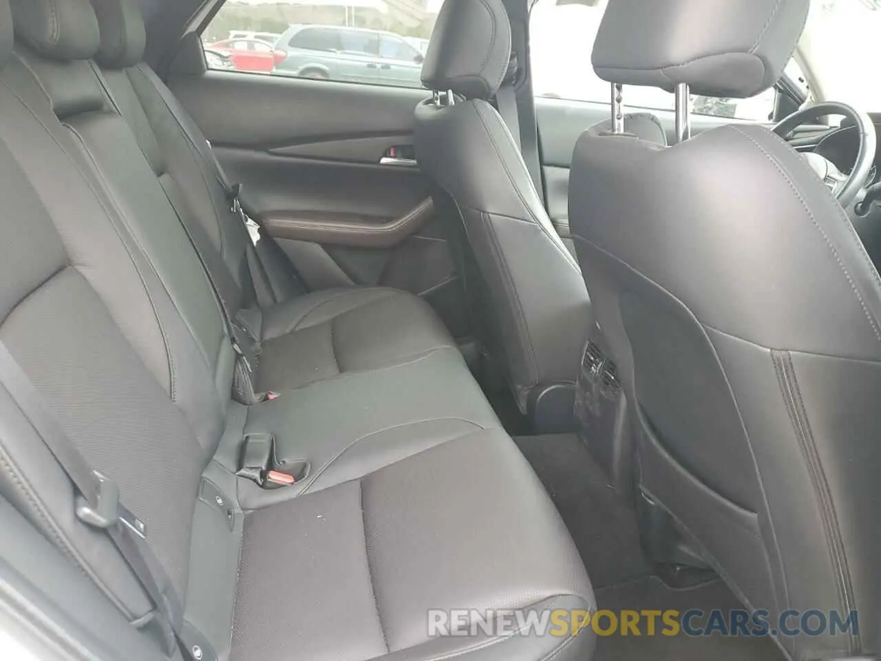 11 Photograph of a damaged car 3MVDMBDM0PM589412 MAZDA CX30 2023
