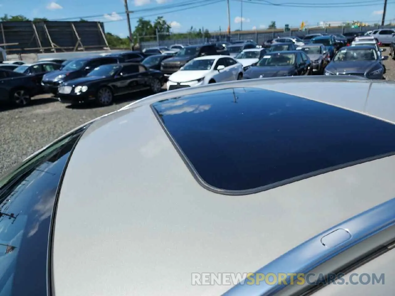 12 Фотография поврежденного автомобиля 3MVDMBDM1PM568102 MAZDA CX30 2023
