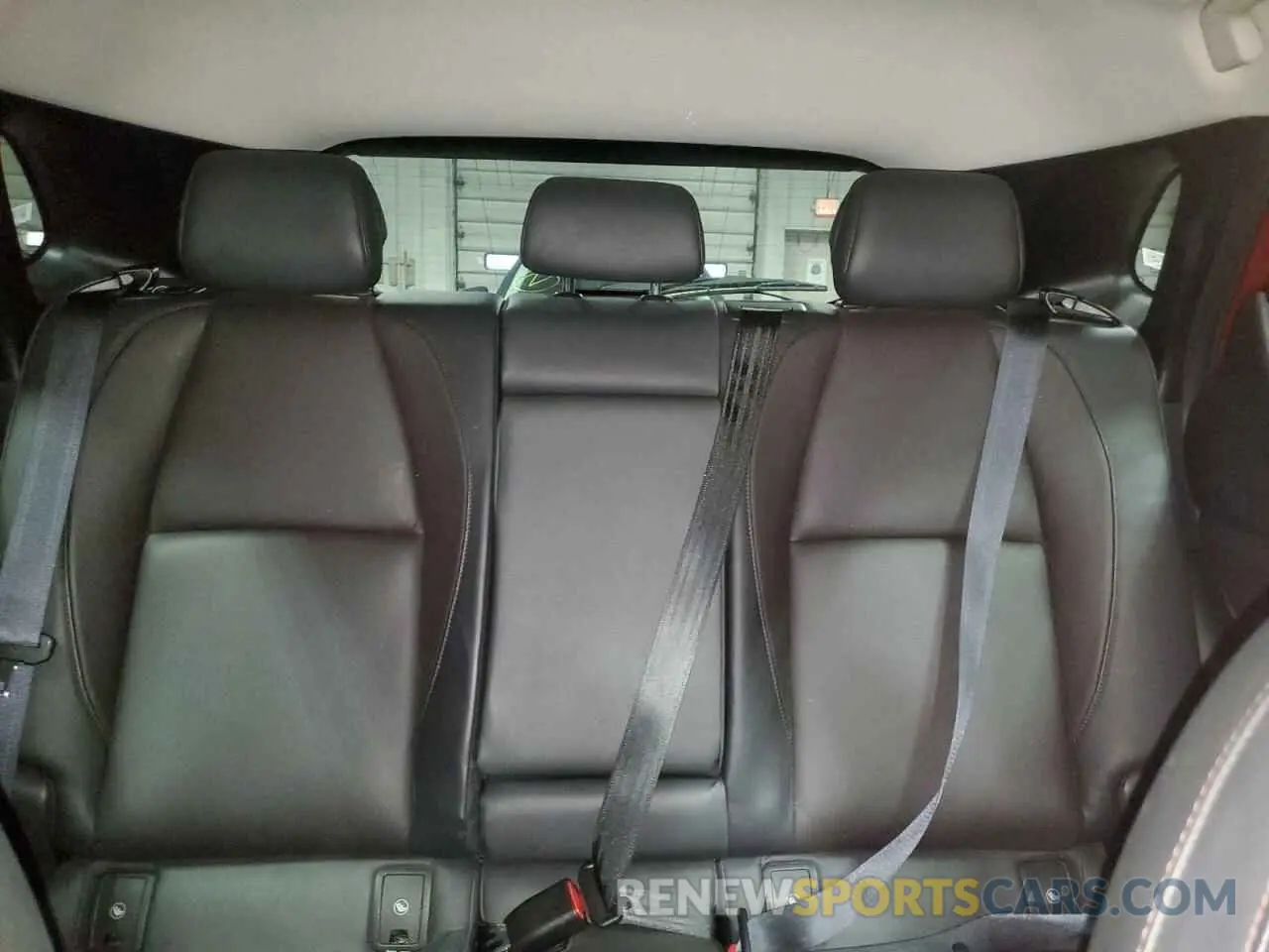 10 Фотография поврежденного автомобиля 3MVDMBDM3PM527681 MAZDA CX30 2023