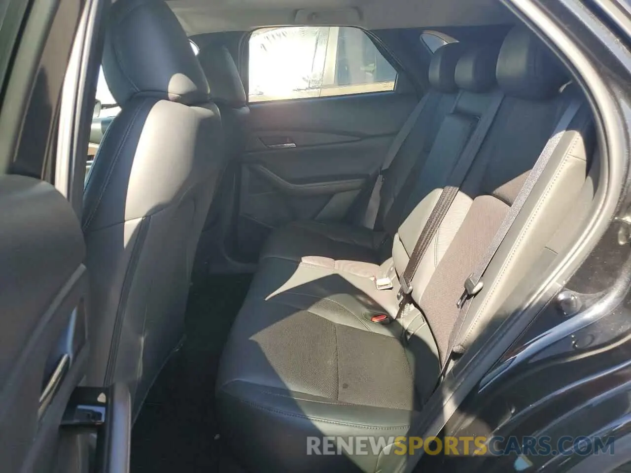 11 Фотография поврежденного автомобиля 3MVDMBDM6PM571691 MAZDA CX30 2023