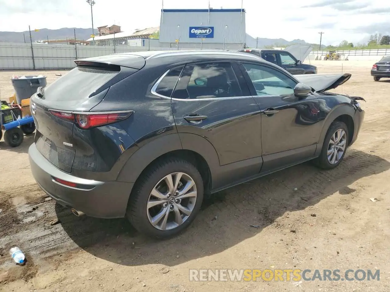 3 Фотография поврежденного автомобиля 3MVDMBDMXPM527113 MAZDA CX30 2023