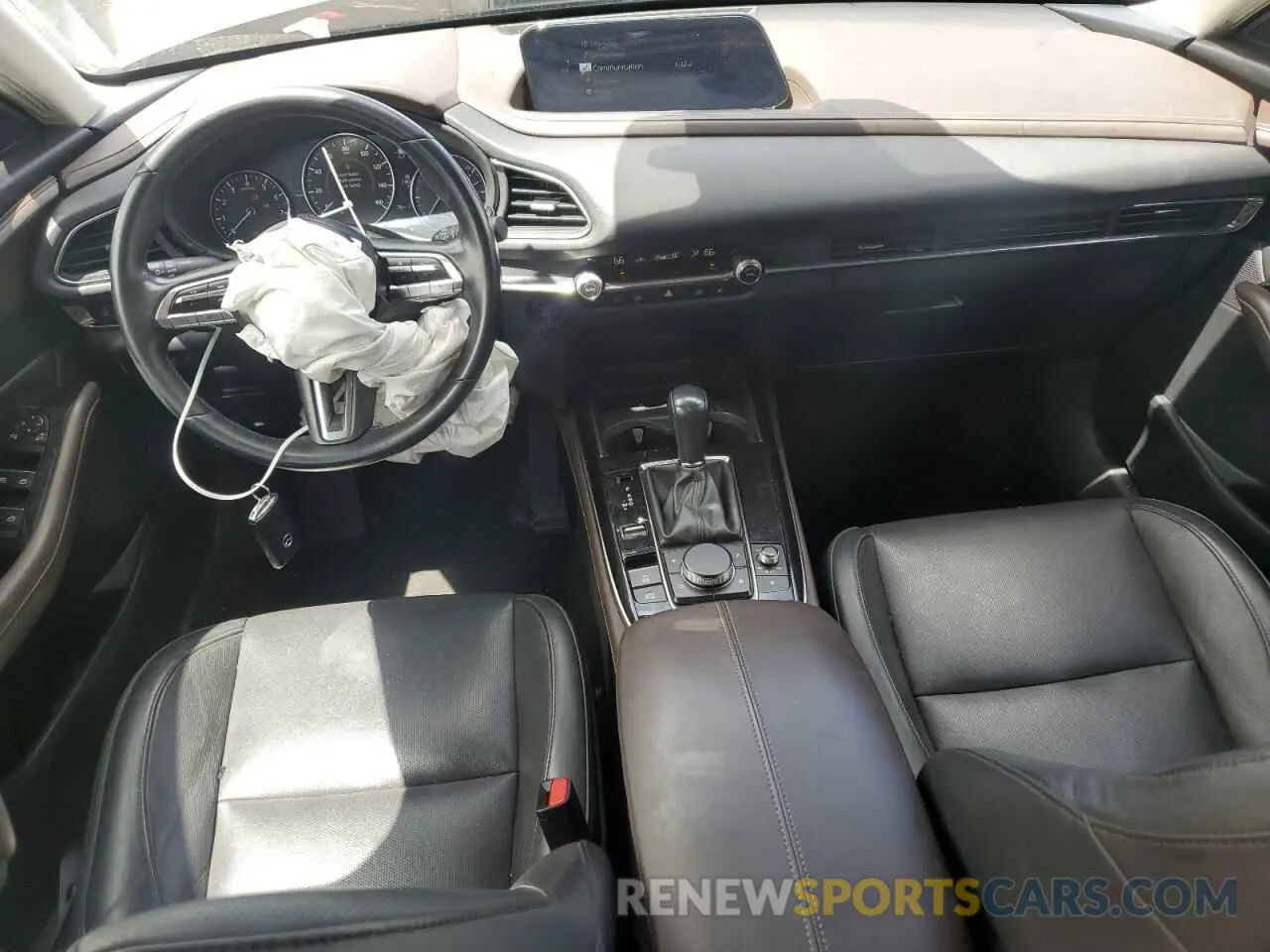 8 Фотография поврежденного автомобиля 3MVDMBDMXPM527113 MAZDA CX30 2023