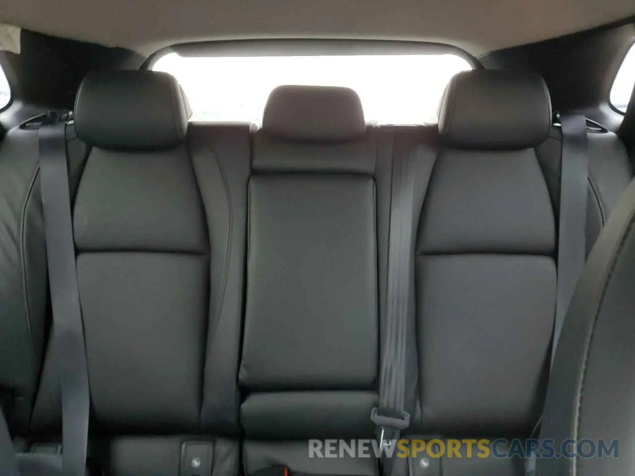 10 Фотография поврежденного автомобиля 3MVDMBDYXPM555206 MAZDA CX30 2023