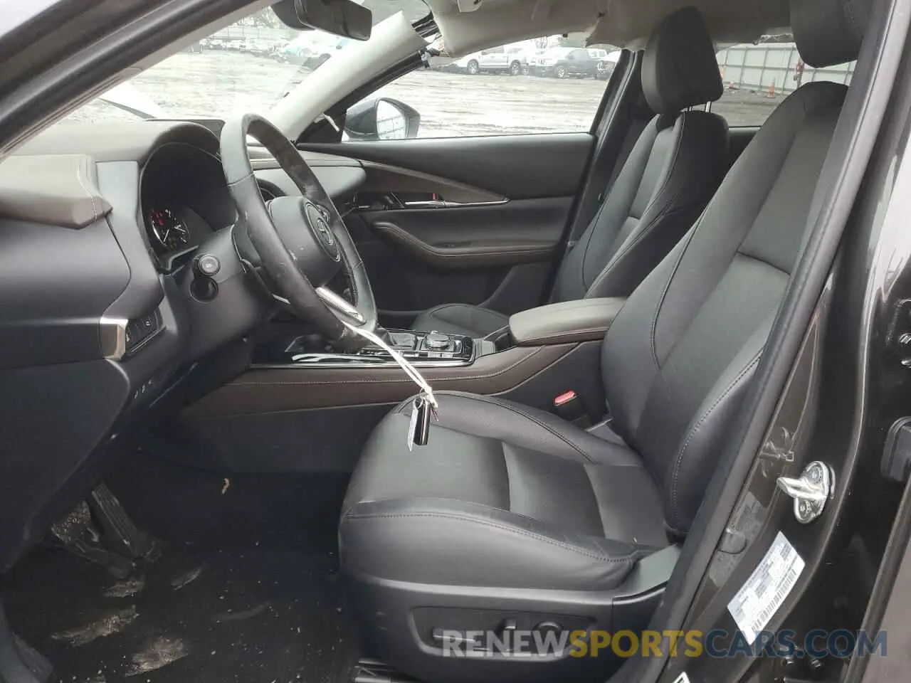 7 Фотография поврежденного автомобиля 3MVDMBDYXPM555206 MAZDA CX30 2023