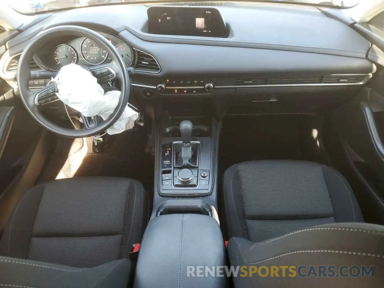 8 Фотография поврежденного автомобиля 3MVDMBAM0RM635991 MAZDA CX30 2024