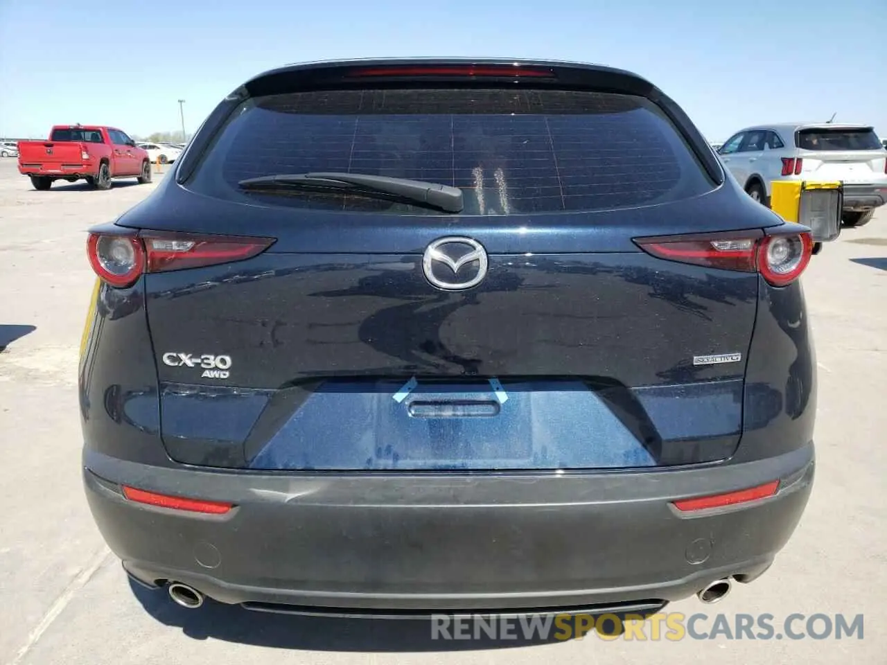 6 Фотография поврежденного автомобиля 3MVDMBAM0RM655691 MAZDA CX30 2024