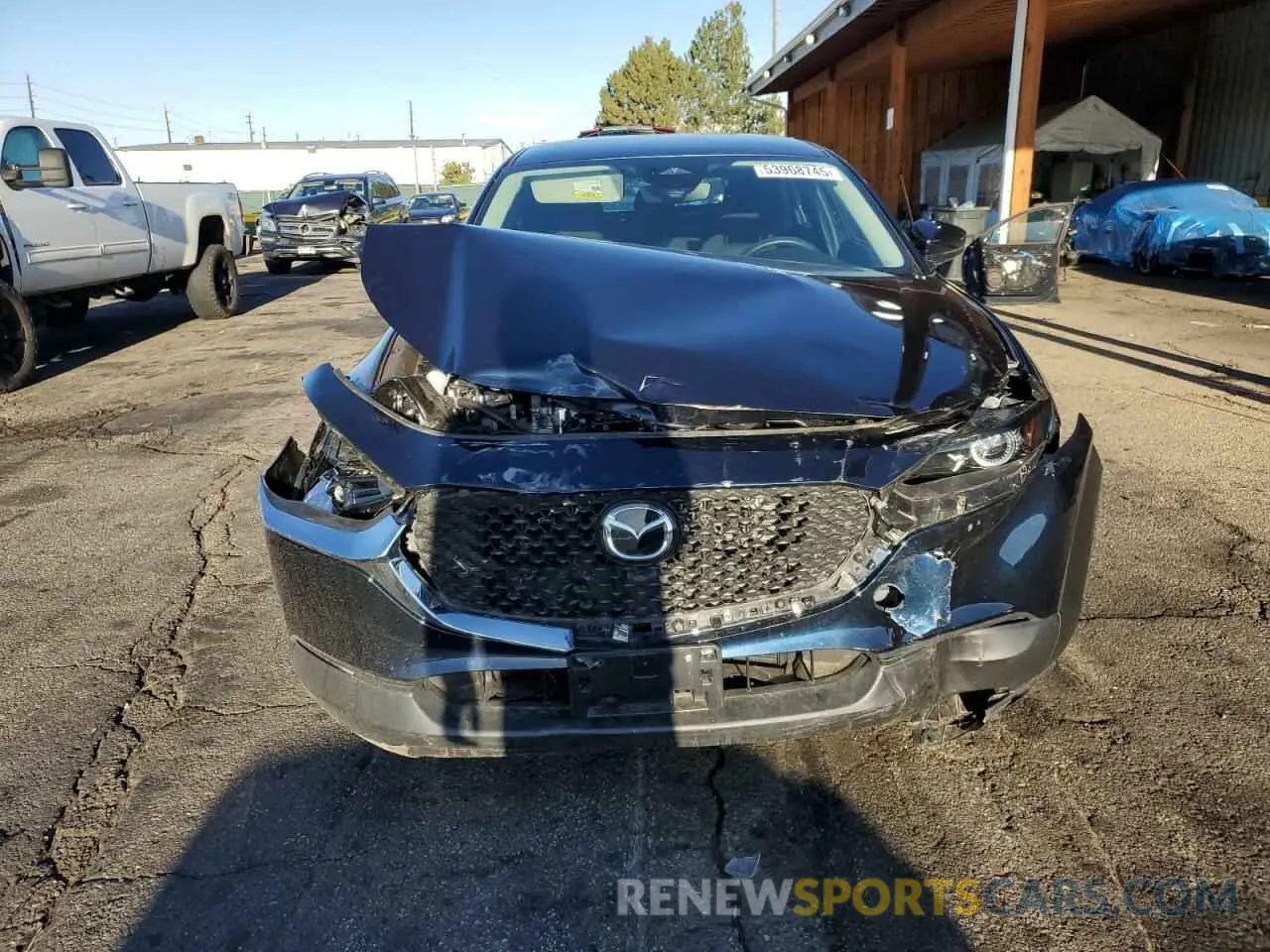 5 Photograph of a damaged car 3MVDMBAM5RM720275 MAZDA CX30 2024