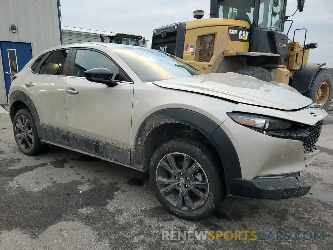 4 Photograph of a damaged car 3MVDMBBM0RM663028 MAZDA CX30 2024