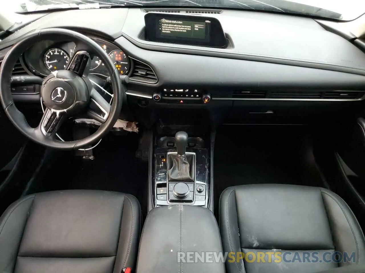 8 Photograph of a damaged car 3MVDMBBM0RM663028 MAZDA CX30 2024
