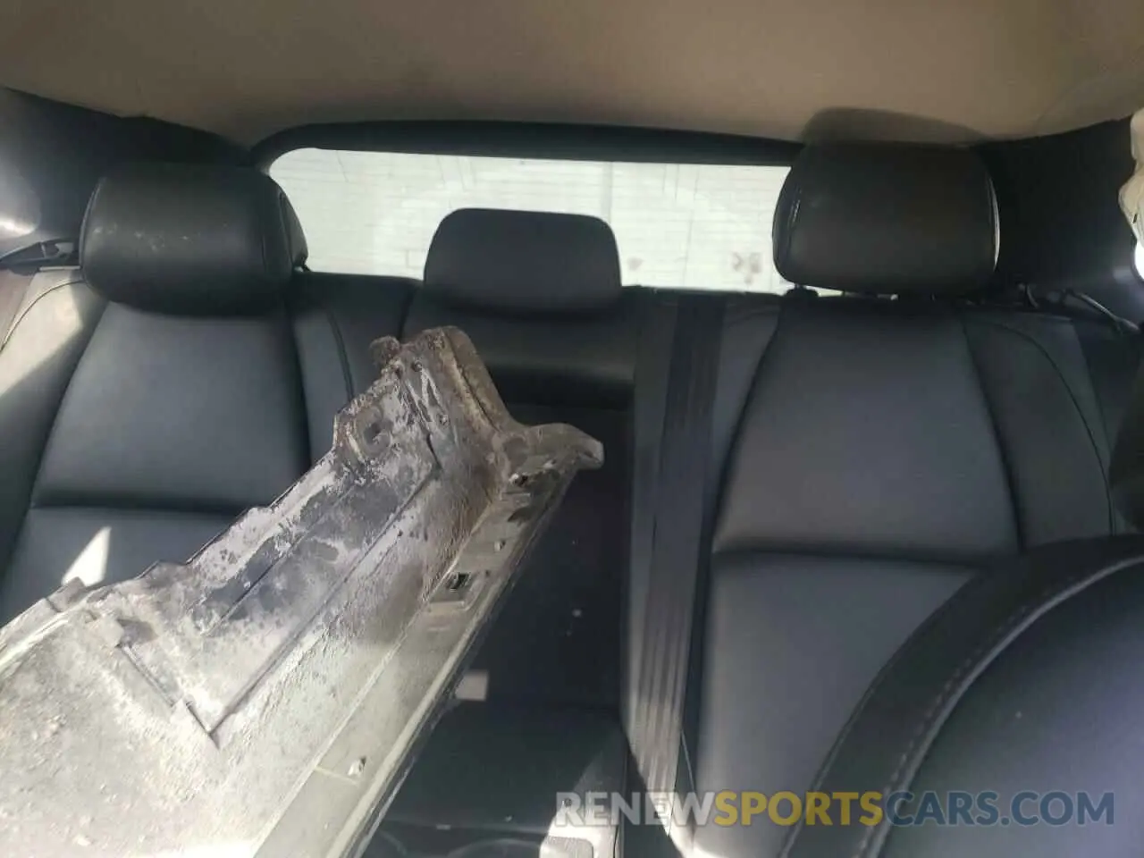 10 Photograph of a damaged car 3MVDMBBM1RM641684 MAZDA CX30 2024