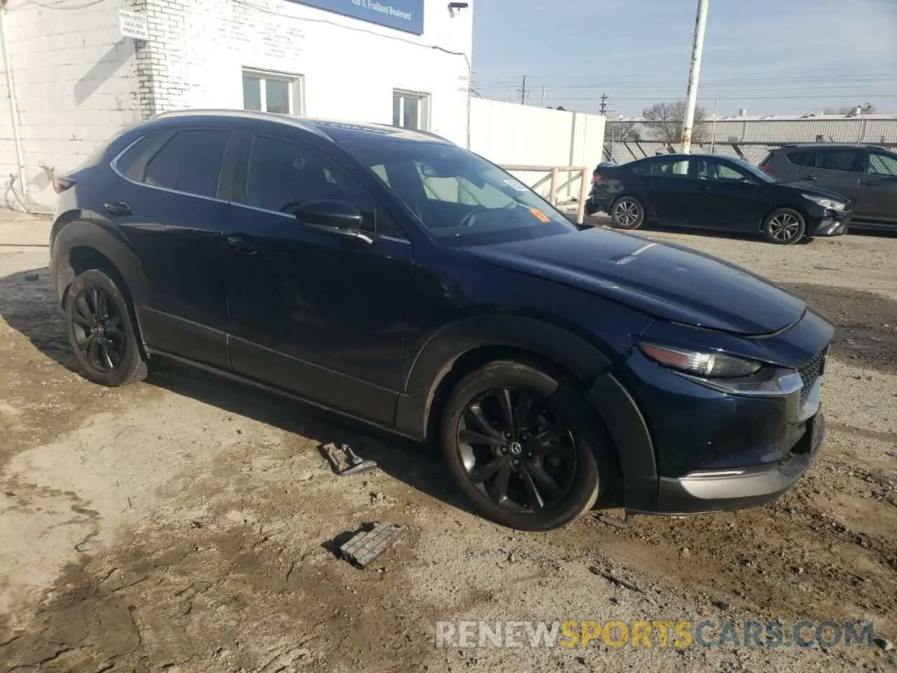 4 Photograph of a damaged car 3MVDMBBM1RM641684 MAZDA CX30 2024