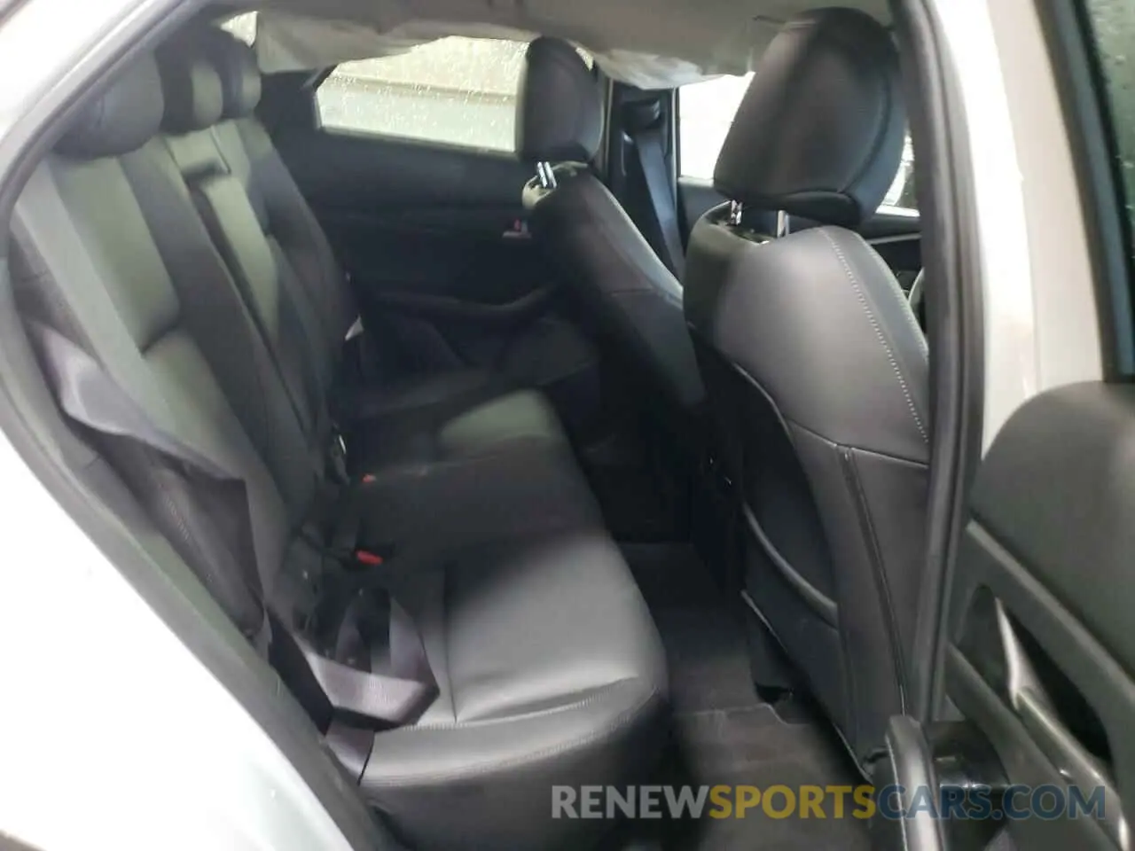 10 Фотография поврежденного автомобиля 3MVDMBBM1RM715881 MAZDA CX30 2024