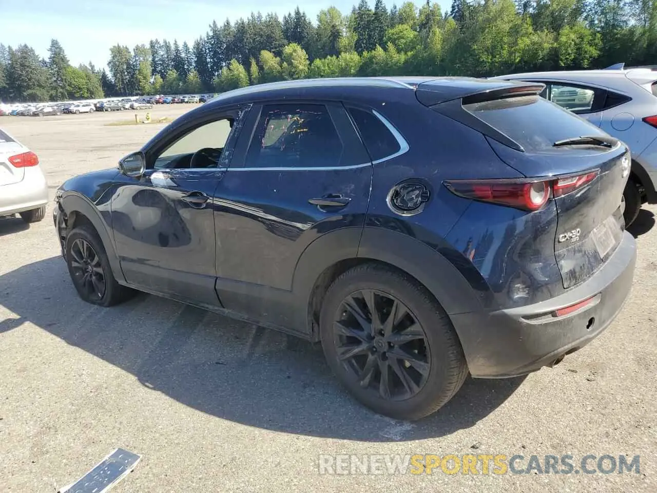 2 Photograph of a damaged car 3MVDMBBM2RM647364 MAZDA CX30 2024