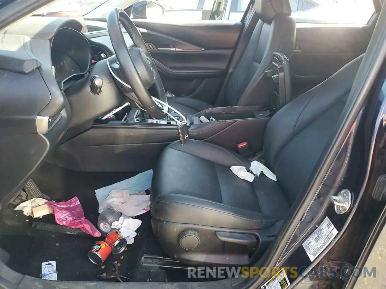 7 Photograph of a damaged car 3MVDMBBM2RM647364 MAZDA CX30 2024