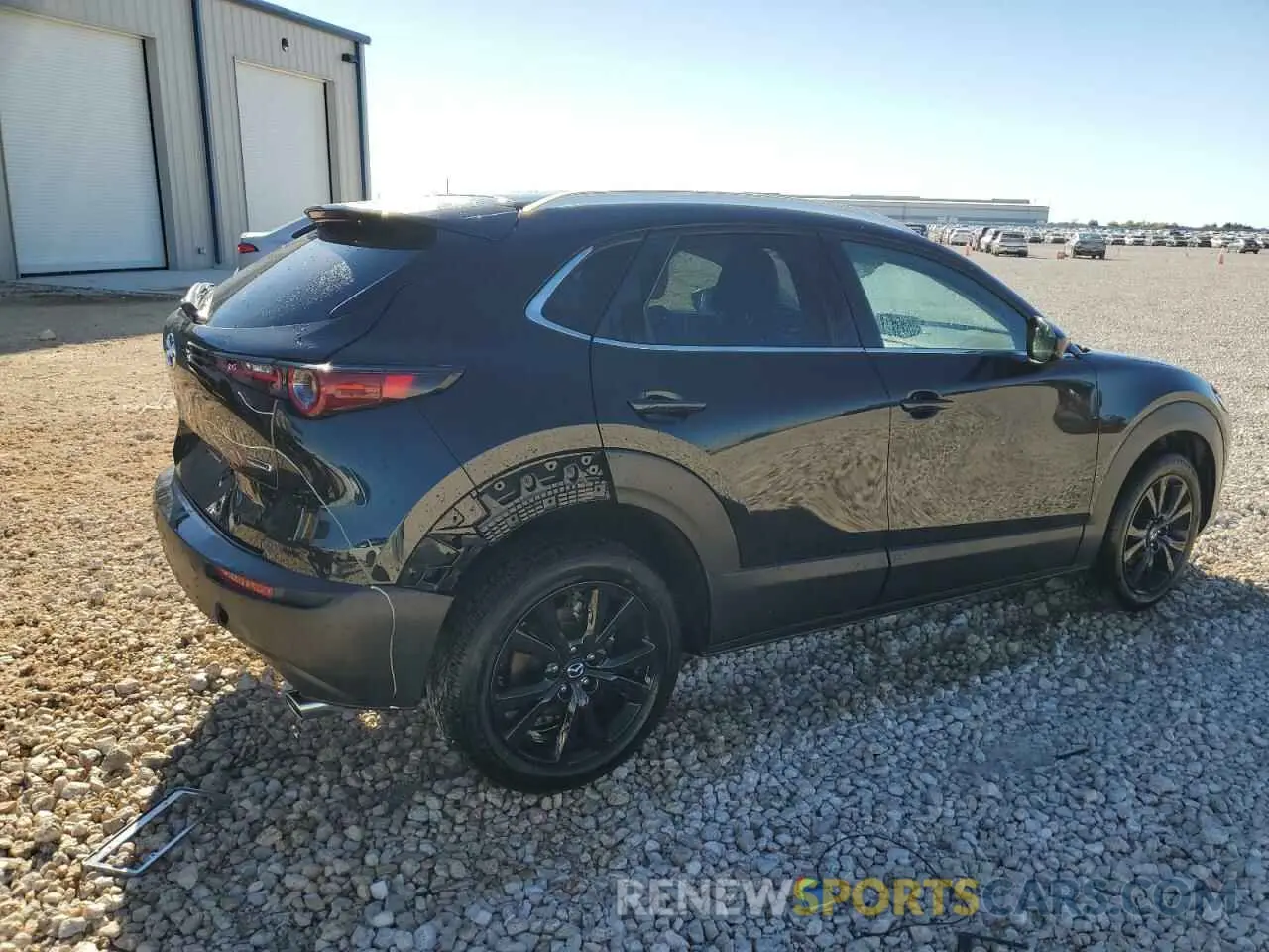 3 Photograph of a damaged car 3MVDMBBM2RM655318 MAZDA CX30 2024