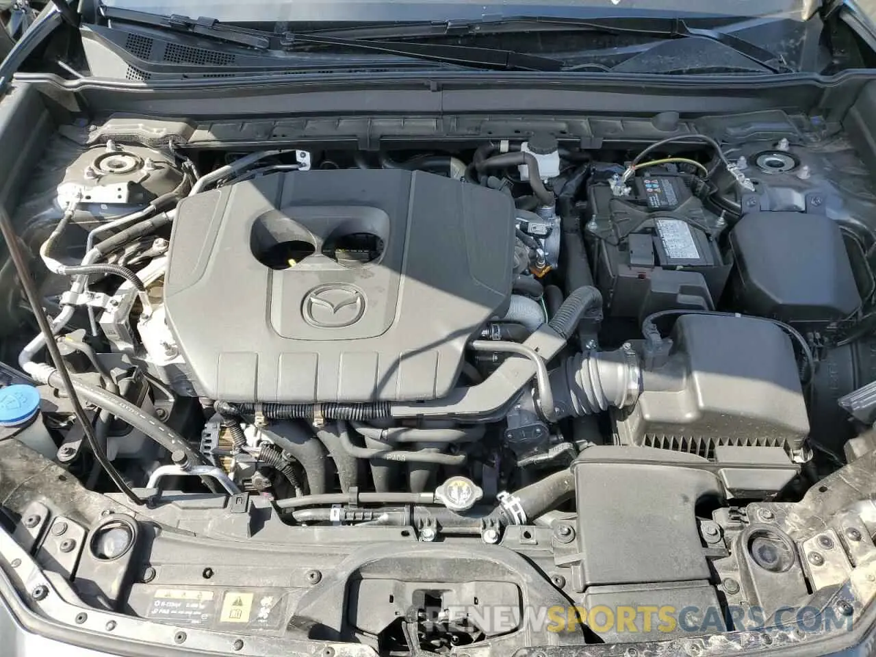 12 Фотография поврежденного автомобиля 3MVDMBBM3RM677151 MAZDA CX30 2024