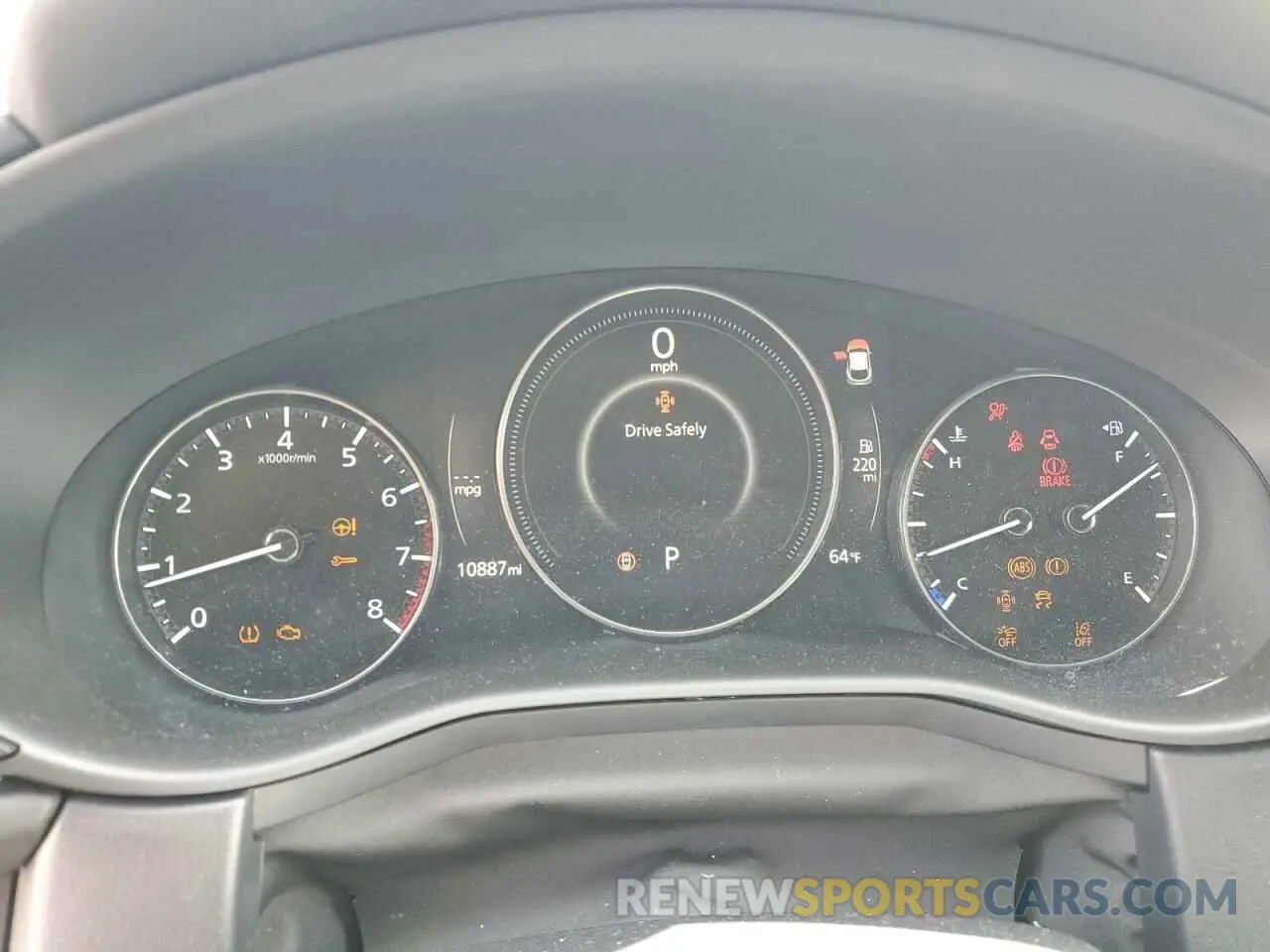 9 Фотография поврежденного автомобиля 3MVDMBBM3RM677151 MAZDA CX30 2024