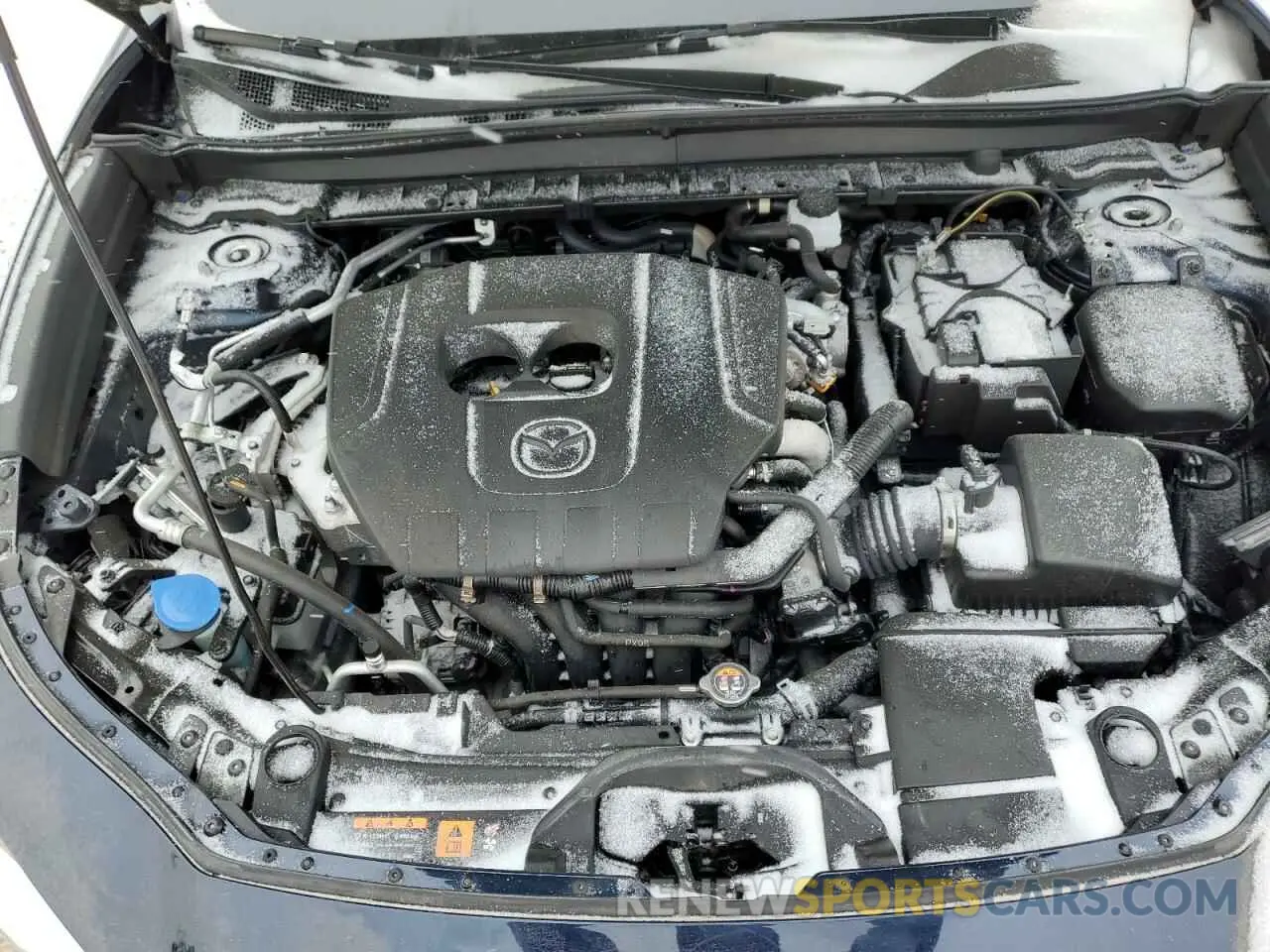 12 Photograph of a damaged car 3MVDMBBM4RM607867 MAZDA CX30 2024