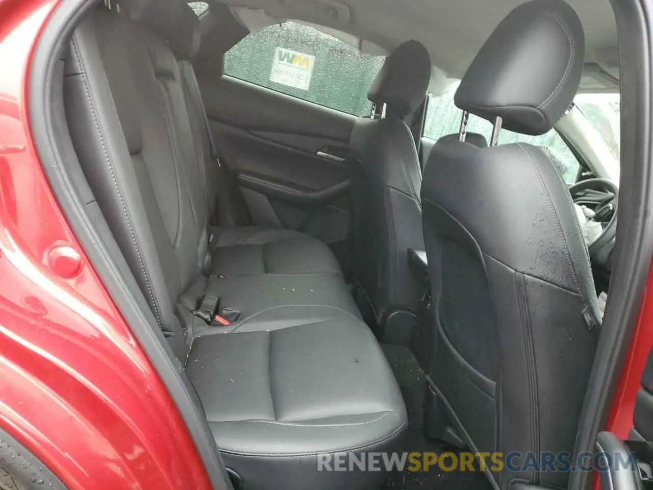 11 Фотография поврежденного автомобиля 3MVDMBBM4RM614558 MAZDA CX30 2024
