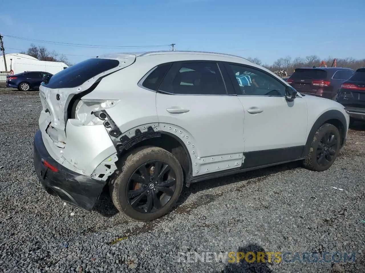 3 Фотография поврежденного автомобиля 3MVDMBBM4RM655076 MAZDA CX30 2024