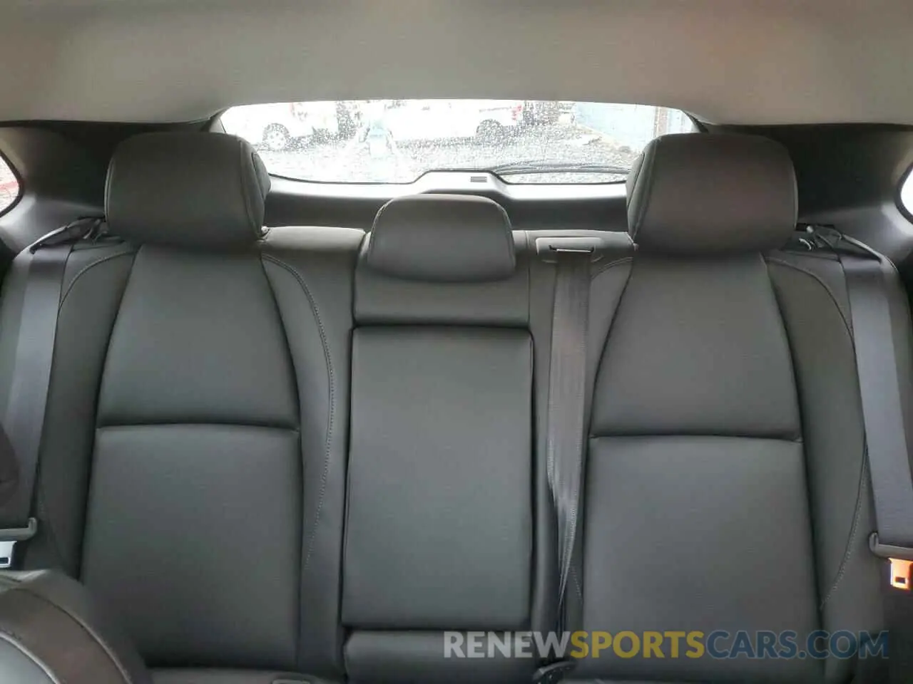 10 Фотография поврежденного автомобиля 3MVDMBBM5RM600667 MAZDA CX30 2024