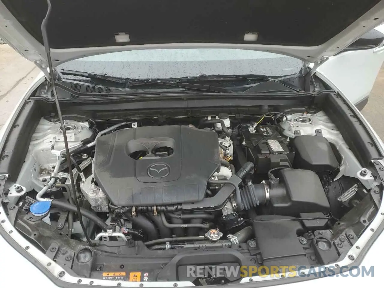 12 Фотография поврежденного автомобиля 3MVDMBBM5RM600667 MAZDA CX30 2024