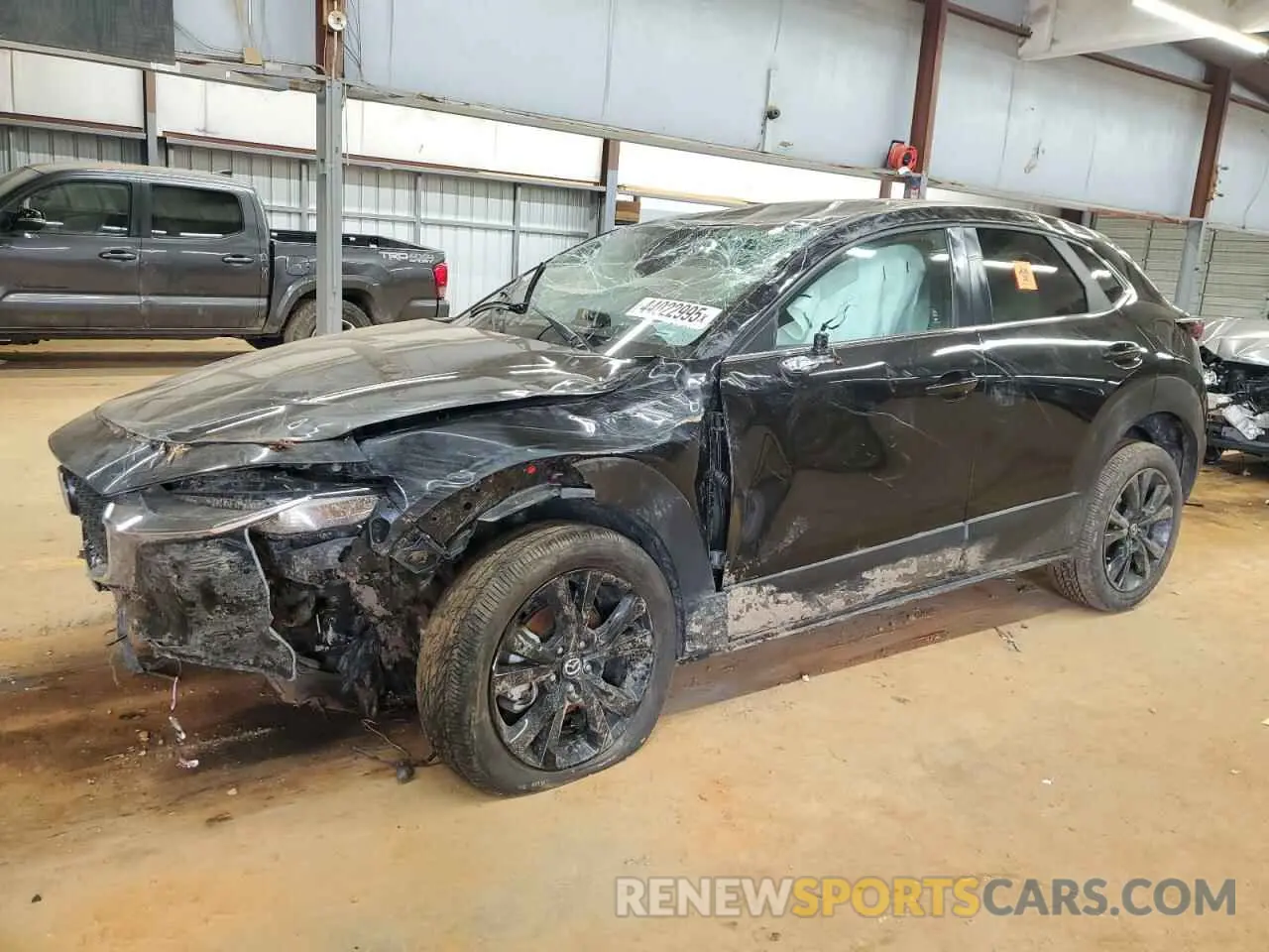 1 Photograph of a damaged car 3MVDMBBM5RM650047 MAZDA CX30 2024